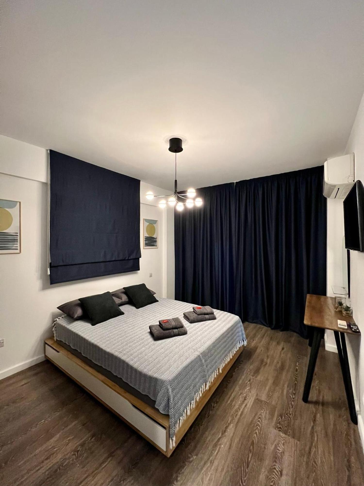 Fat Cow Apartments Larnaca Dış mekan fotoğraf