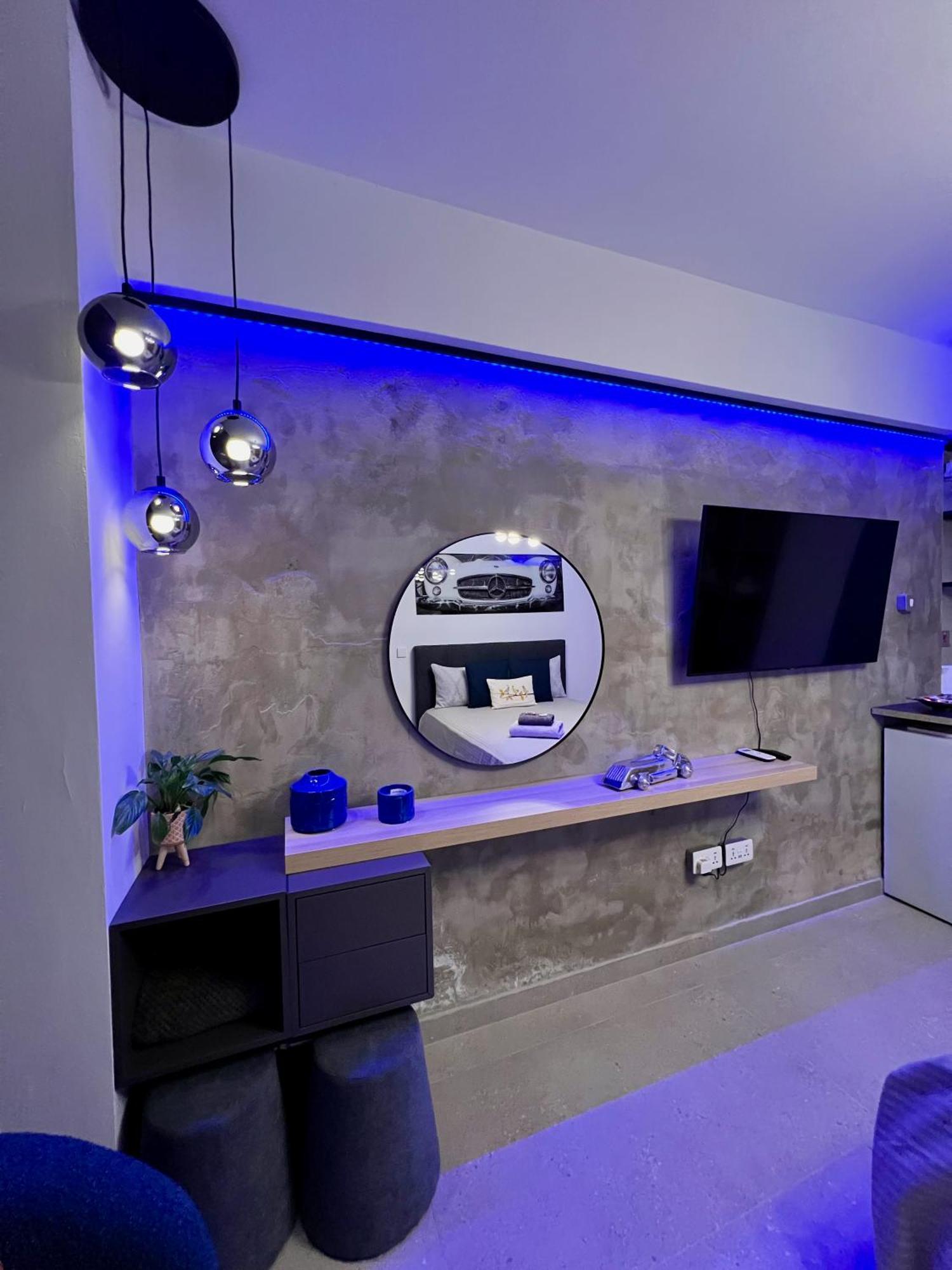 Fat Cow Apartments Larnaca Dış mekan fotoğraf